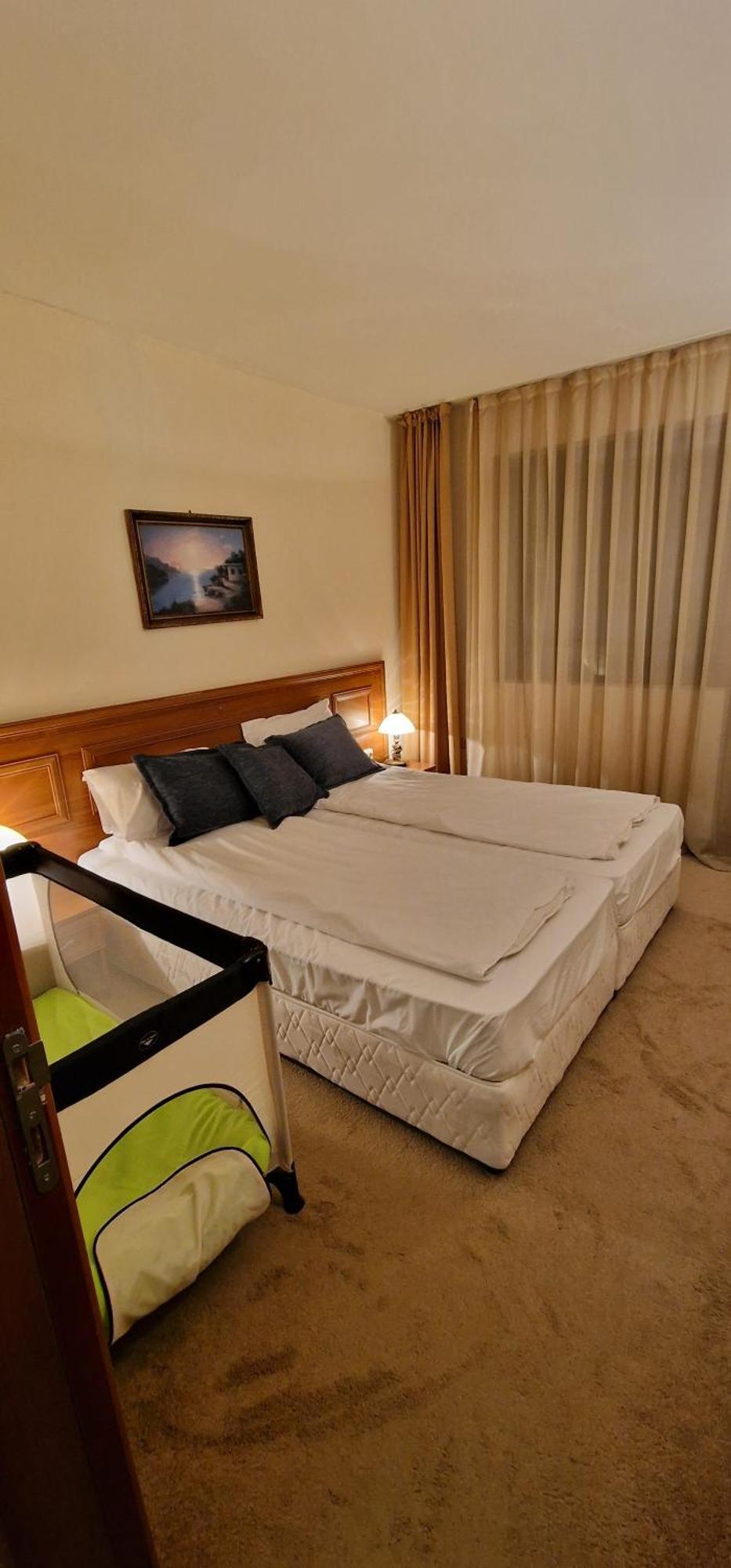 Lucy'S Apartments Emerald Bansko Exterior photo